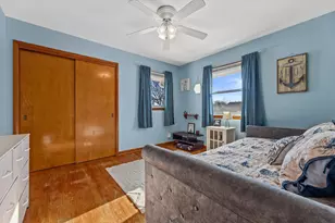 4381 S Kentucky Ave, Milwaukee, WI 53221 - Photo 27