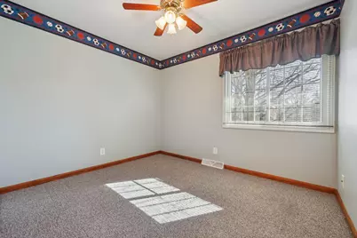 33810  Lynn Ln, Burlington, WI 53105 - Photo 23