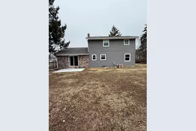 439 W Mall Rd, Glendale, WI 53217 - Photo 19