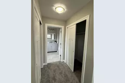 439 W Mall Rd, Glendale, WI 53217 - Photo 29