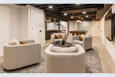 2620 W Garden Park Dr, Glendale, WI 53209 - Photo 23