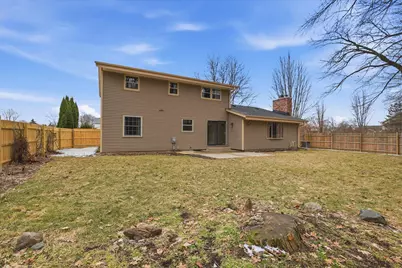 4615 S Camrose Ave, New Berlin, WI 53151 - Photo 27