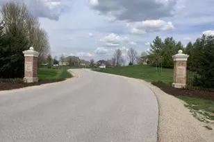 N61W29028 Parkside Pl, Merton, WI 53029 - Photo 1