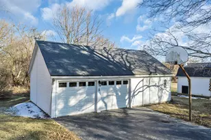 N47W22683 Weyer Rd, Pewaukee, WI 53072 - Photo 37