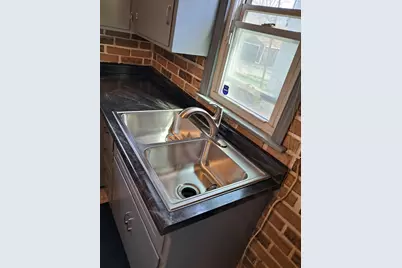 5224 N 47th St, Milwaukee, WI 53218 - Photo 11