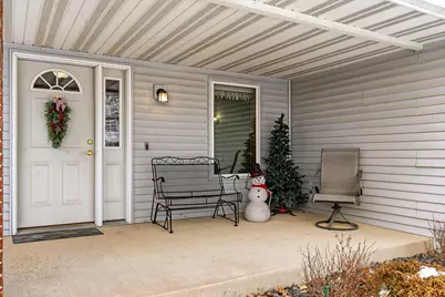 4301  Mariah Dr, La Crosse, WI 54601 - Photo 7