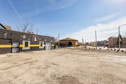 3210 N Dr Martin Luther King Jr Dr, Milwaukee, WI 53212 - Photo 33