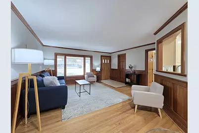 W147N8355  Manchester Dr, Menomonee Falls, WI 53051 - Photo 13