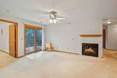 942  Oconomowoc Pkwy, Oconomowoc, WI 53066 - Photo 5