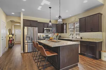 4753 S Cottage Ln, Pleasant Prairie, WI 53158 - Photo 5