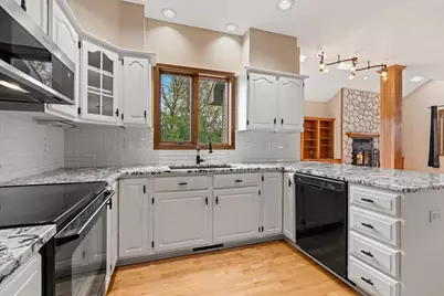 940  Wylde Oak Dr, Algoma, WI 54904 - Photo 21