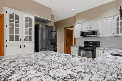 940  Wylde Oak Dr, Algoma, WI 54904 - Photo 17