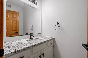 940 Wylde Oak Dr, Algoma, WI 54904 - Photo 31