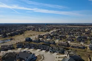 4753 S Cottage Ln, Pleasant Prairie, WI 53158 - Photo 31