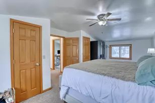 4857 N Navajo Ave, Glendale, WI 53217 - Photo 23