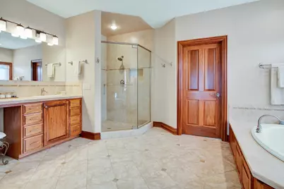 1240  Mary Hill Cir, Hartland, WI 53029 - Photo 13