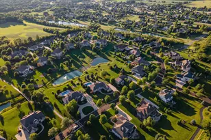 1240 Mary Hill Cir, Hartland, WI 53029 - Photo 37