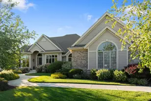 1240 Mary Hill Cir, Hartland, WI 53029 - Photo 1