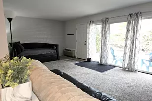 92 Red Chimney Rd, Geneva, WI 53147 - Photo 11