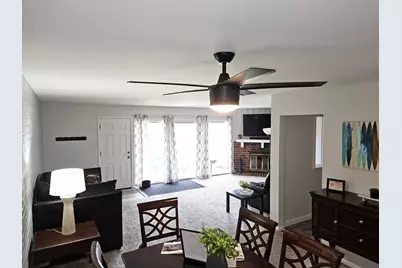 92  Red Chimney Rd #3, Geneva, WI 53147 - Photo 5