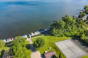 92 Red Chimney Rd, Geneva, WI 53147 - Photo 25