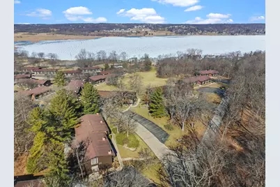 92  Red Chimney Rd #3, Geneva, WI 53147 - Photo 21