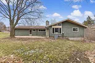 3355 S Cari Adam Dr, New Berlin, WI 53146 - Photo 25