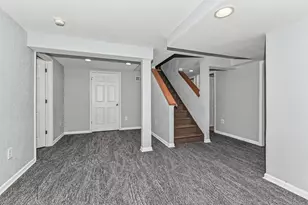 3355 S Cari Adam Dr, New Berlin, WI 53146 - Photo 19