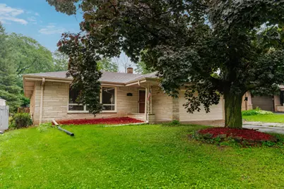 4212 N 95th St, Wauwatosa, WI 53222 - Photo 19