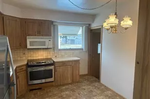 2620 S 15th St, Sheboygan, WI 53081 - Photo 5