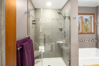 323  Porthamel Ct, Wales, WI 53183 - Photo 19