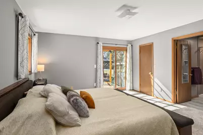 323  Porthamel Ct, Wales, WI 53183 - Photo 17