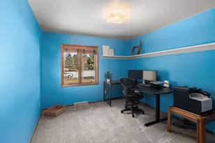 323 Porthamel Ct, Wales, WI 53183 - Photo 21