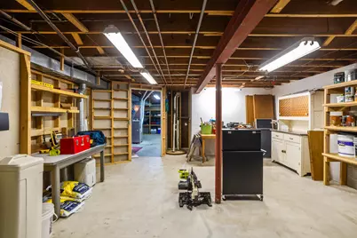 323  Porthamel Ct, Wales, WI 53183 - Photo 29