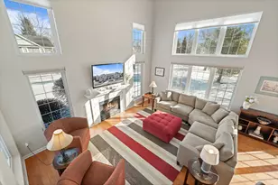 1853 Woodland Cir, Geneva, WI 53147 - Photo 9