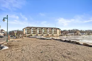 100 Main St, Pewaukee, WI 53072 - Photo 27