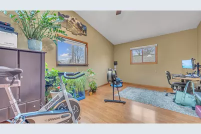 836  Whitcomb Ave, Sheboygan, WI 53081 - Photo 15