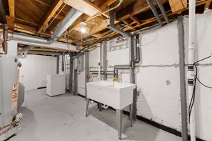 2812 E Allerton Ave, Saint Francis, WI 53235 - Photo 13