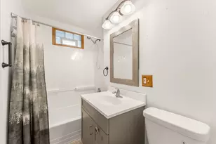 2812 E Allerton Ave, Saint Francis, WI 53235 - Photo 11