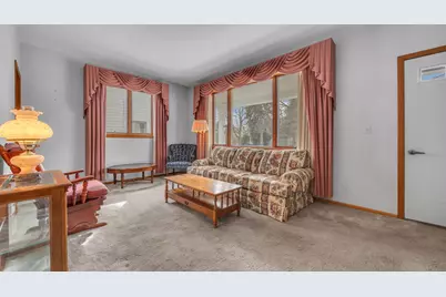 1631 N 10th St, Sheboygan, WI 53081 - Photo 5