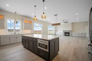 821 Tyler Wy, Richfield, WI 53017 - Photo 9