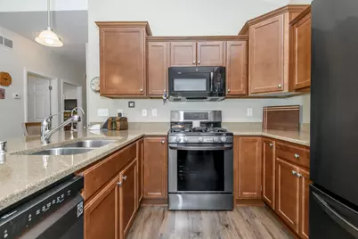 1145  Black Bear Dr, Mukwonago, WI 53149 - Photo 7