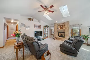 420 Fieldstone Ct, Kiel, WI 53042 - Photo 7