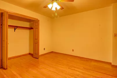 1000  17th Ave, South Milwaukee, WI 53172 - Photo 11