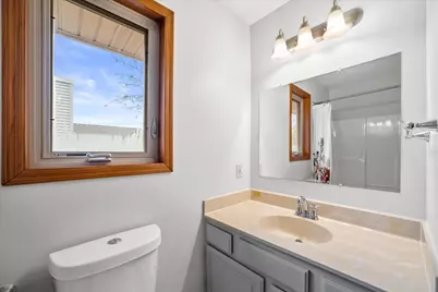 1909  Patricia Ln, Waukesha, WI 53188 - Photo 23