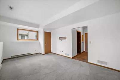 1909  Patricia Ln, Waukesha, WI 53188 - Photo 13