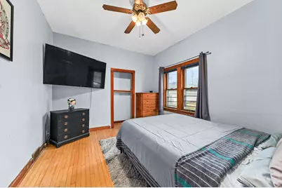 2715 N Humboldt Blvd, Milwaukee, WI 53212 - Photo 17