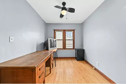 2715 N Humboldt Blvd, Milwaukee, WI 53212 - Photo 19