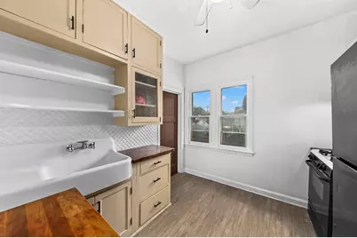 2715 N Humboldt Blvd, Milwaukee, WI 53212 - Photo 29