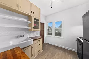 2715 N Humboldt Blvd, Milwaukee, WI 53212 - Photo 29